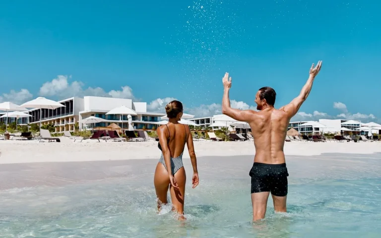 10 Best Adults-Only All-Inclusive Resorts in the USA (2025) 