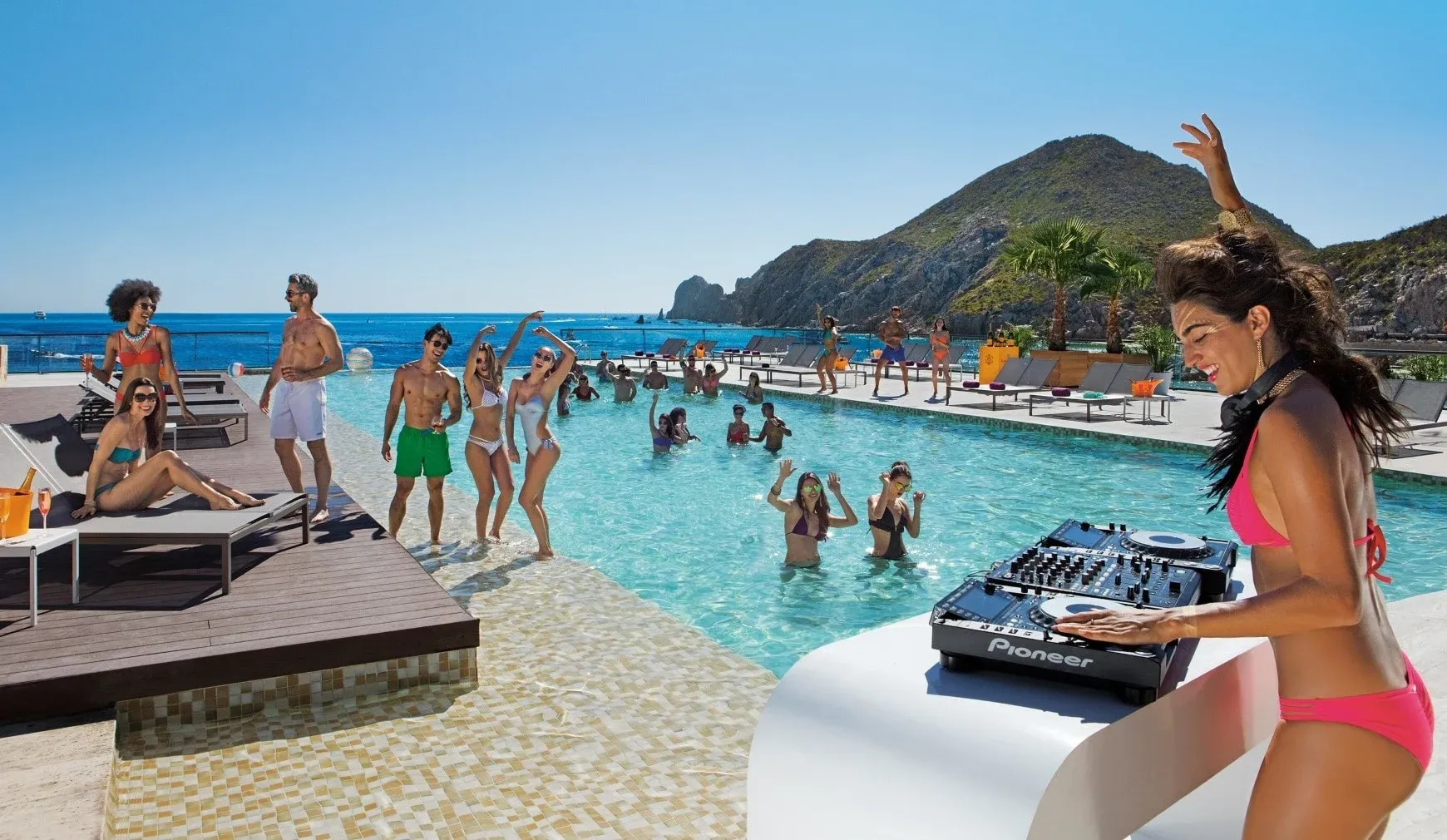 10 Best Adults-Only All-Inclusive Resorts in the USA (2025) 
